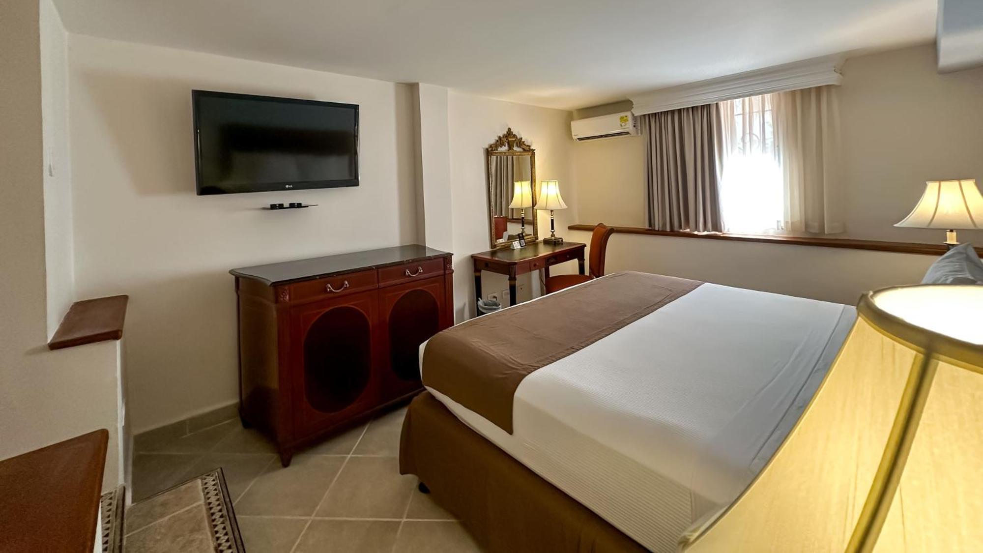 Hotel El Prado Barranquilla  Esterno foto A room at the hotel